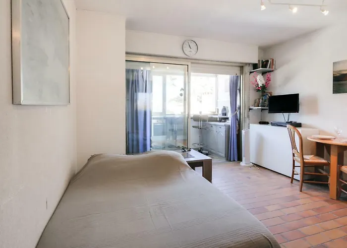 Le Du Mail Апартаменты *