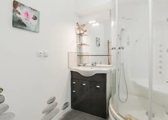 Апартаменты Le Du Mail