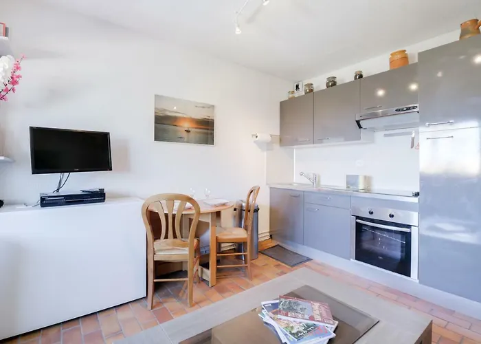 Le Du Mail Апартаменты Сис-Фур-Ле-Пляж